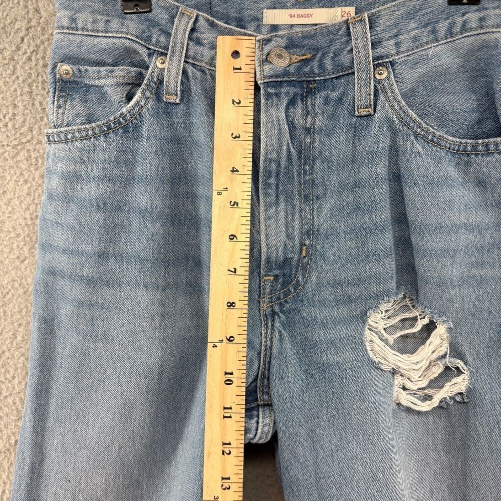 Levi’s 94 Baggy Jeans Size 26 Light Wash Distressed Straight Leg - Picture 8 of 15